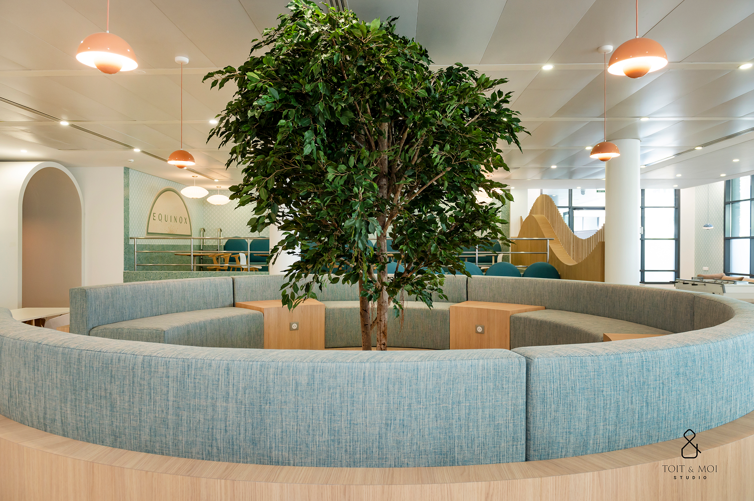 Allées de l'Europe logo (99) 1